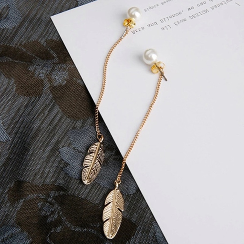 NEW!💙💎GOLDEN! DROP FEATHERS! PEARL STUNNERS!💎💙 - Picture 5 of 6